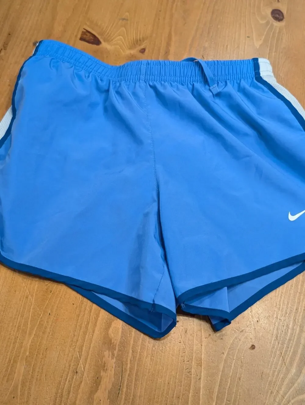 Nike DryFit Tempo Running Shorts, Youth Large, Periwinkle, LN